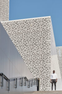 What Are the Benefits of Ceramic Cladding?